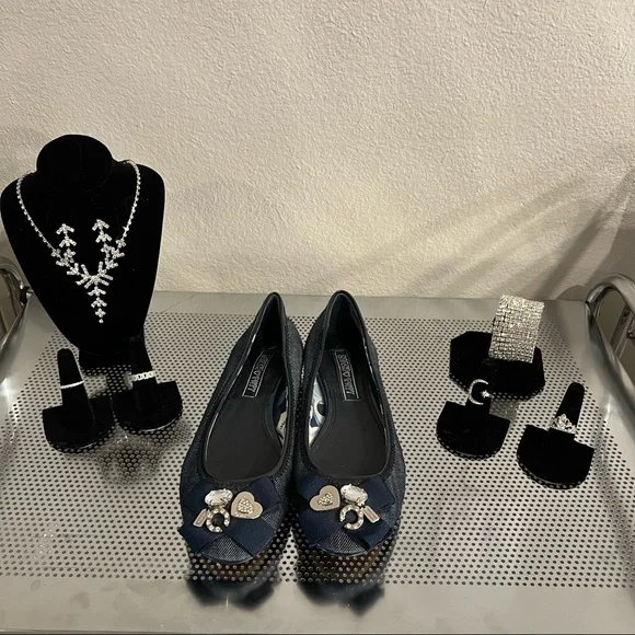 Coach Poppy Caper Navy Ballet Flats Size 6.5 - Picture 1 of 8